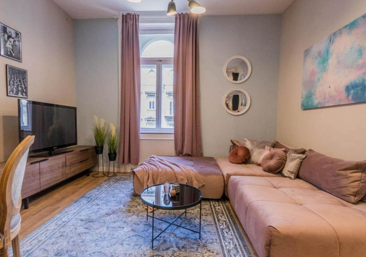 Budapest True Gem Downtown Next To Synagogue And Gozsdu Garden Area Esterno foto